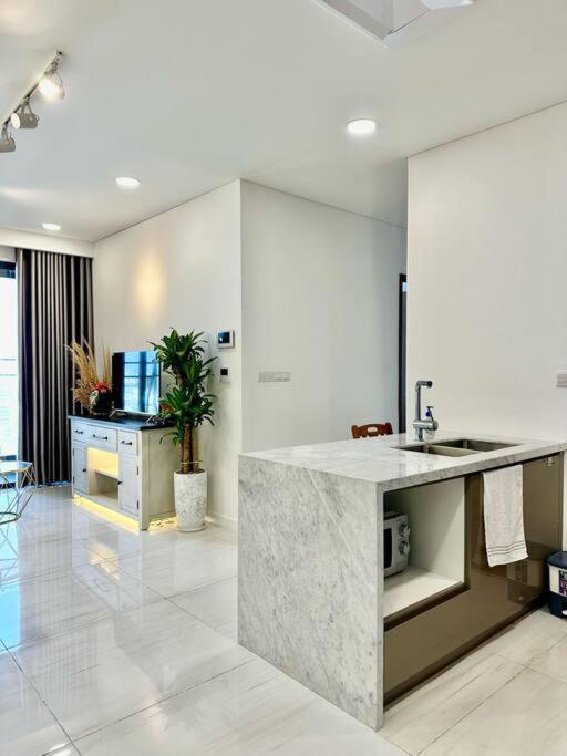 2 Bedroom Luxury Condo In City Central Cidade de Ho Chi Minh Exterior foto